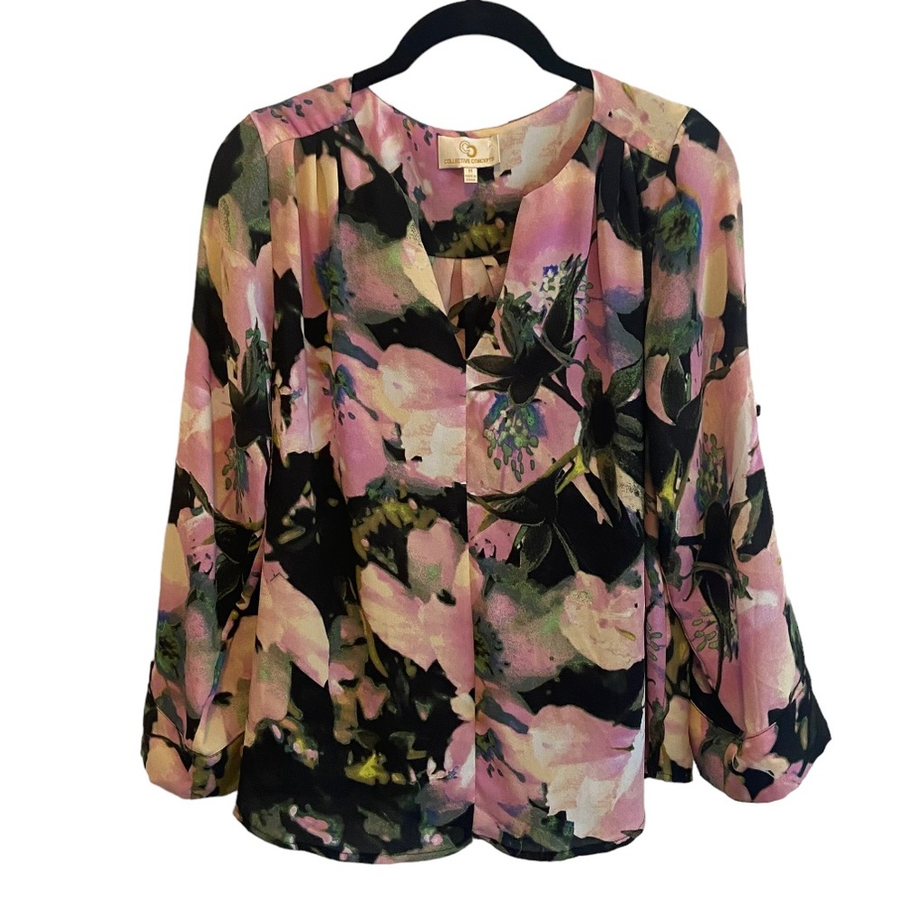 Collective Concepts Floral Blouse Medium